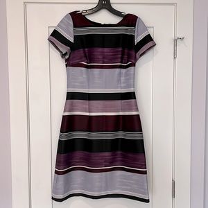 Adrianna Papell sheath dress w/sleeves